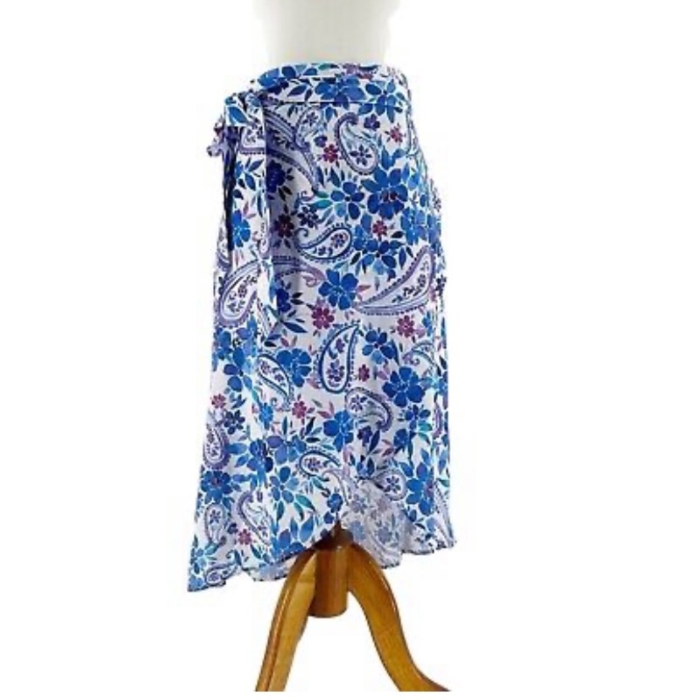 Show me Your MuMu - Panama wrapped skirt. Size medium. NWOT